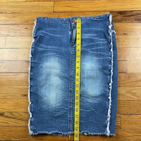 RAMPAGE 90s Vintage Jean Midi skirt Size Small - Picture 4 of 9
